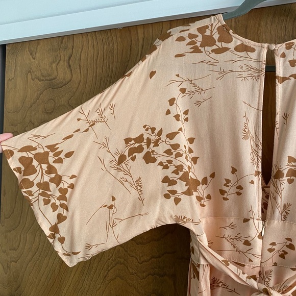 Honey Punch kimono sleeve mini dress - Picture 3 of 3